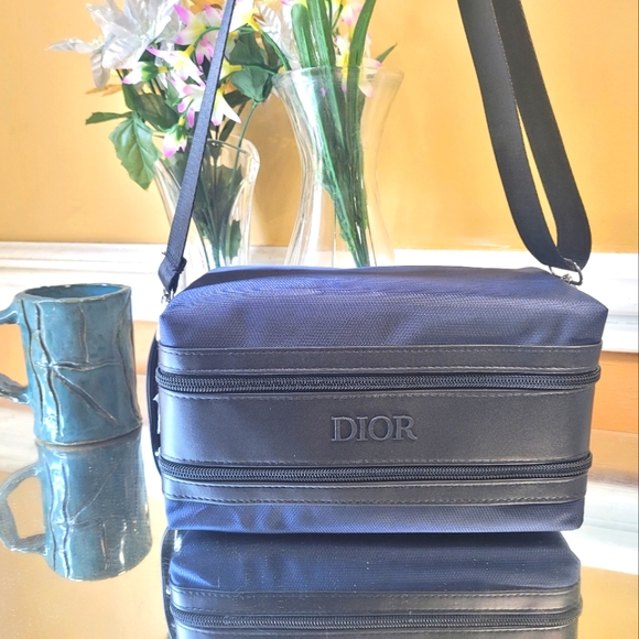 Dior pouch organizer dop Kit converted in too bag - Picture 11 of 13